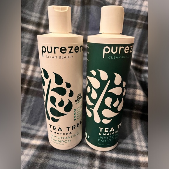 Deodorant, Shampoo, Conditioner and Razor - Picture 4 of 5